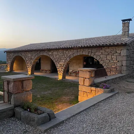 Masia Torredana Vil·la *